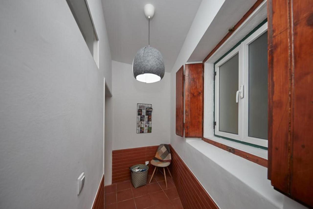 Lx Factory Apartment! Outside Terrace Lisbona Esterno foto